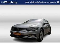 Grijs Gebruikt 2023 VW Passat Business Stationwagen | € 29.450 (Goede deal)