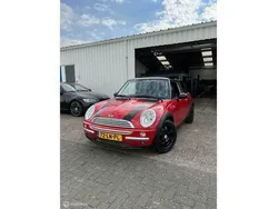 Rood Gebruikt 2003 Mini Cooper Chili Hatchback | € 1.999 (Eerlijke prijs)