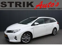 Wit Gebruikt 2013 Toyota Auris Touring Sports Stationwagen | € 7.789 (Duur)