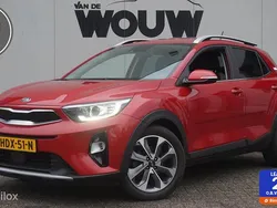 Rood Gebruikt 2019 Kia Stonic SUV | € 18.495 (Eerlijke prijs)