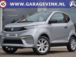Blauw, metallic lak Nieuw 2025 Aixam City Pack Hatchback | € 15.162