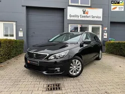 Zwart Gebruikt 2018 Peugeot 308 Premium Stationwagen | € 9.998 (Eerlijke prijs)