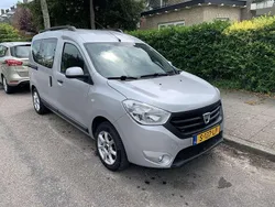 Grijs Gebruikt 2014 Dacia Dokker Lauréate Van | € 9.450