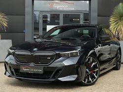 Zwart Gebruikt 2023 BMW i5 Comfort Edition Sedan | € 69.950