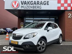 Wit Gebruikt 2015 Opel Mokka Cosmo SUV | € 13.945 (Eerlijke prijs)