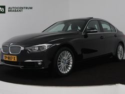 Zwart Gebruikt 2018 BMW 318 Luxury Line Sedan | € 16.945 (Eerlijke prijs)