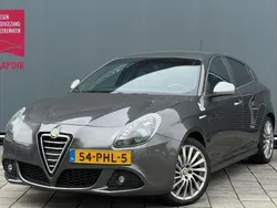 Grijs Gebruikt 2011 Alfa Romeo Giulietta Quadrifoglio Verde Hatchback | € 10.499 (Eerlijke prijs)