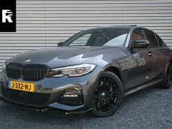 Grijs, metallic lak Gebruikt 2020 BMW 330 M Sport Sedan | € 35.645 (Iets duurder)