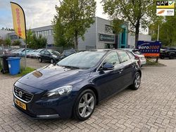 Blauw Gebruikt 2012 Volvo V40 Momentum Stationwagen | € 8.450 (Goede deal)