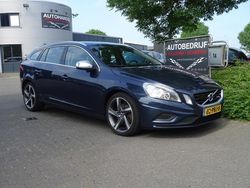 Blauw Gebruikt 2011 Volvo V60 R-Design Stationwagen | € 12.950 (Duur)