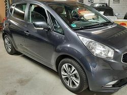 Grijs Gebruikt 2016 Kia Venga Hatchback | € 13.350 (Eerlijke prijs)