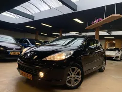 Zwart Gebruikt 2009 Peugeot 207 Hatchback | € 1.499 (Eerlijke prijs)