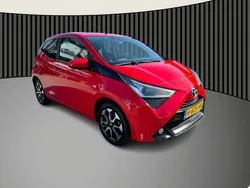 Rood Gebruikt 2019 Toyota Aygo X-play Hatchback | € 7.650 (Goede deal)