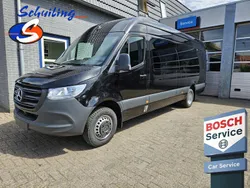 Zwart Gebruikt 2023 Mercedes Sprinter Van | € 65.950