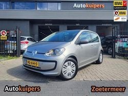 Grijs, metallic lak Gebruikt 2015 VW up! move up! Hatchback | € 7.450 (Eerlijke prijs)