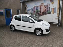 Wit Gebruikt 2014 Peugeot 107 Active Hatchback | € 7.450 (Eerlijke prijs)