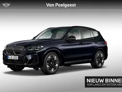 Zwart, metallic lak Gebruikt 2024 BMW iX3 Executive SUV | € 55.895 (Iets duurder)