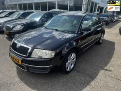 Zwart Gebruikt 2005 Skoda Superb Elegance Sedan | € 2.750