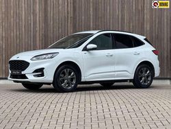 Wit, metallic lak Gebruikt 2024 Ford Kuga ST-Line SUV | € 29.900 (Eerlijke prijs)