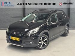 Zwart Gebruikt 2017 Peugeot 2008 GT-line SUV | € 10.925 (Eerlijke prijs)