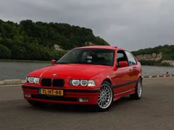 Rood Gebruikt 1998 BMW 323 Compact Sport Line Hatchback | € 6.500
