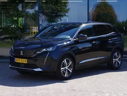 Zwart Gebruikt 2022 Peugeot 3008 Allure SUV | € 23.700 (Goede deal)