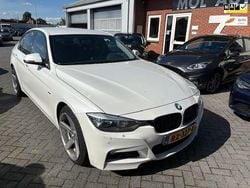 Wit Gebruikt 2014 BMW 318 Sport Line Sedan | € 9.750 (Iets duurder)