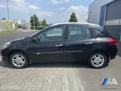 Zwart Gebruikt 2009 Renault Clio GrandTour Business Stationwagen | € 2.345 (Goede deal)