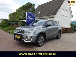 Grijs Gebruikt 2020 Suzuki Vitara SUV | € 20.750 (Eerlijke prijs)