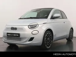 Blauw Nieuw 2025 Fiat 500C La Prima Cabriolet | € 40.689