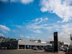 Zwart Gebruikt 2024 Mercedes E300 AMG line Coupé | € 59.750 (Super prijs)