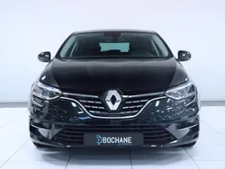 Noir etoile (donker zwart) Gebruikt 2022 Renault Mégane IV Intens Hatchback | € 21.750 (Eerlijke prijs)