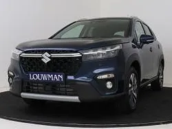 Blauw metallic Gebruikt 2024 Suzuki SX4 S-Cross Style SUV | € 31.995 (Duur)