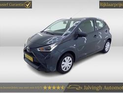 Grijs Gebruikt 2020 Toyota Aygo Hatchback | € 9.740 (Goede deal)