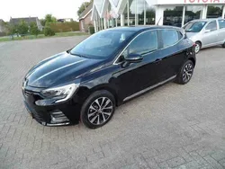 Zwart Gebruikt 2021 Renault Clio V R.S. Hatchback | € 18.450 (Eerlijke prijs)