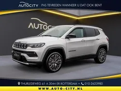 Grijs, metallic lak Gebruikt 2022 Jeep Compass Limited SUV | € 26.950 (Eerlijke prijs)