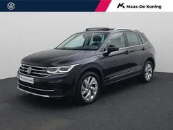 Zwart Gebruikt 2022 VW Tiguan Elegance SUV | € 33.880 (Eerlijke prijs)