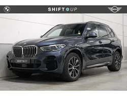 Grijs Gebruikt 2022 BMW X5 M Sport SUV | € 67.940 (Eerlijke prijs)