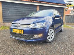 Blauw Gebruikt 2012 VW Polo Hatchback | € 5.999 (Eerlijke prijs)