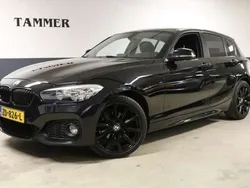 Zwart Gebruikt 2018 BMW 118 Executive Hatchback | € 16.950 (Eerlijke prijs)