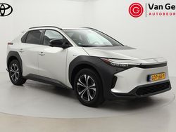 Grijs Gebruikt 2024 Toyota bZ4X SUV | € 34.999 (Iets duurder)