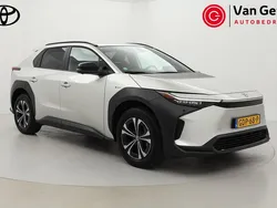 Grijs Gebruikt 2024 Toyota bZ4X SUV | € 35.999