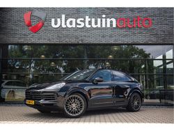 Zwart Gebruikt 2022 Porsche Cayenne Platinum Edition SUV | € 86.950 (Eerlijke prijs)