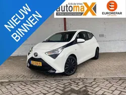 Wit Gebruikt 2019 Toyota Aygo X-play Hatchback | € 8.950 (Goede deal)