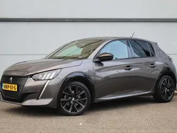 Grijs Gebruikt 2023 Peugeot 208 GT Hatchback | € 18.850 (Goede deal)