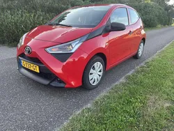 Rood Gebruikt 2019 Toyota Aygo Hatchback | € 7.750 (Super prijs)