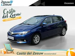 Blauw Gebruikt 2016 Toyota Auris Limited Hatchback | € 12.545 (Eerlijke prijs)