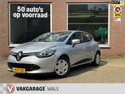 Grijs Gebruikt 2013 Renault Clio IV Expression Hatchback | € 5.950 (Eerlijke prijs)