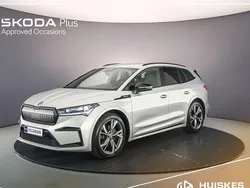Grijs Gebruikt 2023 Skoda Enyaq iV SportLine SUV | € 32.400 (Eerlijke prijs)
