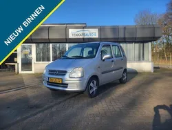 Grijs Gebruikt 2002 Opel Agila Comfort Hatchback | € 650 (Goede deal)
